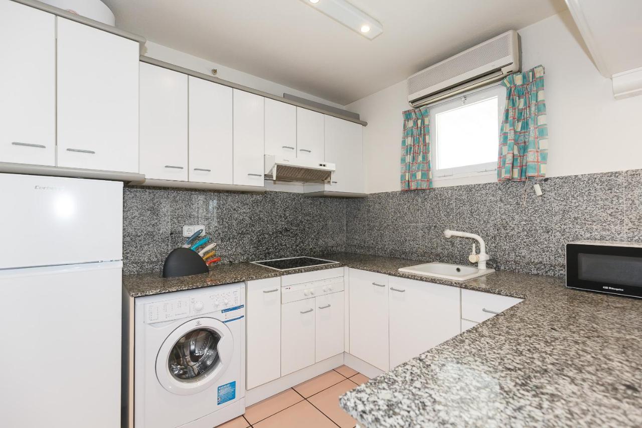 Uhc Center Apartments Salou Exteriér fotografie