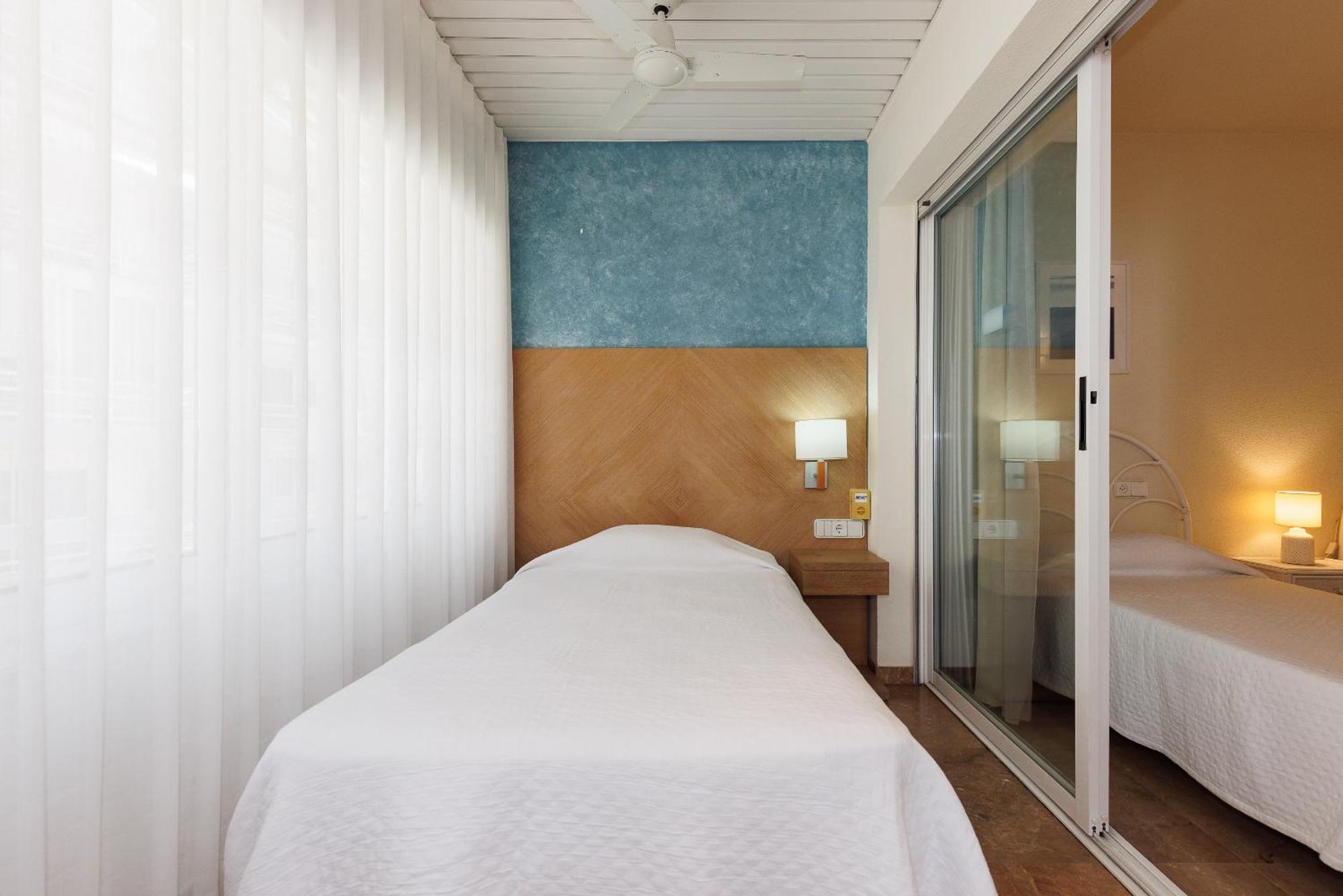 Uhc Center Apartments Salou Exteriér fotografie